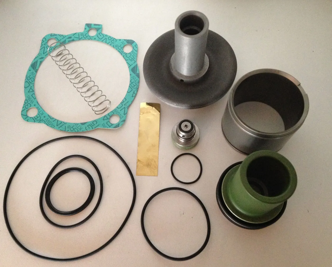 KVADRH.0360 Replacement kit for intake valve RH100E image 0