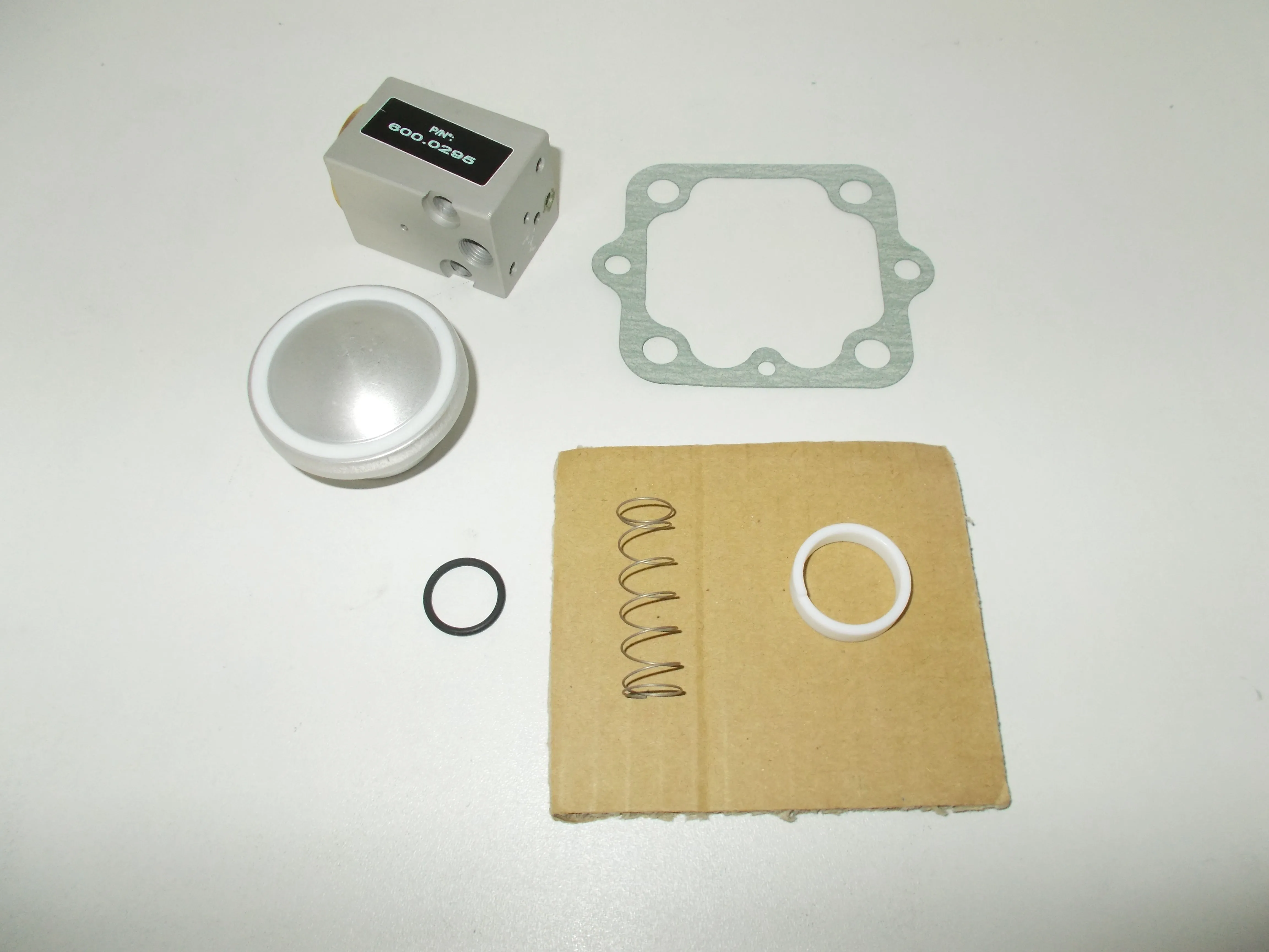 KVADRH.0291 Replacement kit for intake valve RH25A image 0