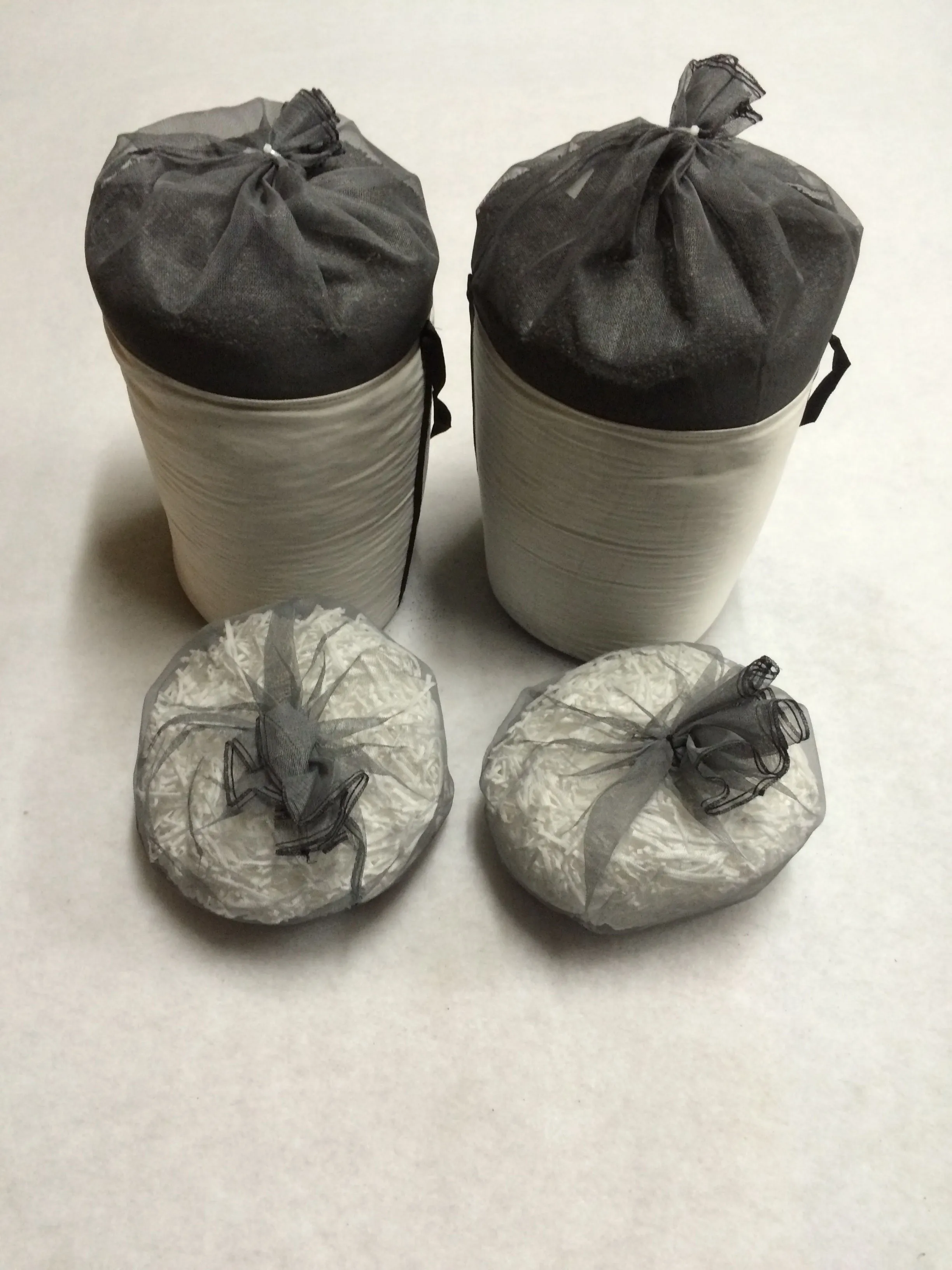 AFI-BK08 Selective absorbent filters for replacement in oil water separators image 0