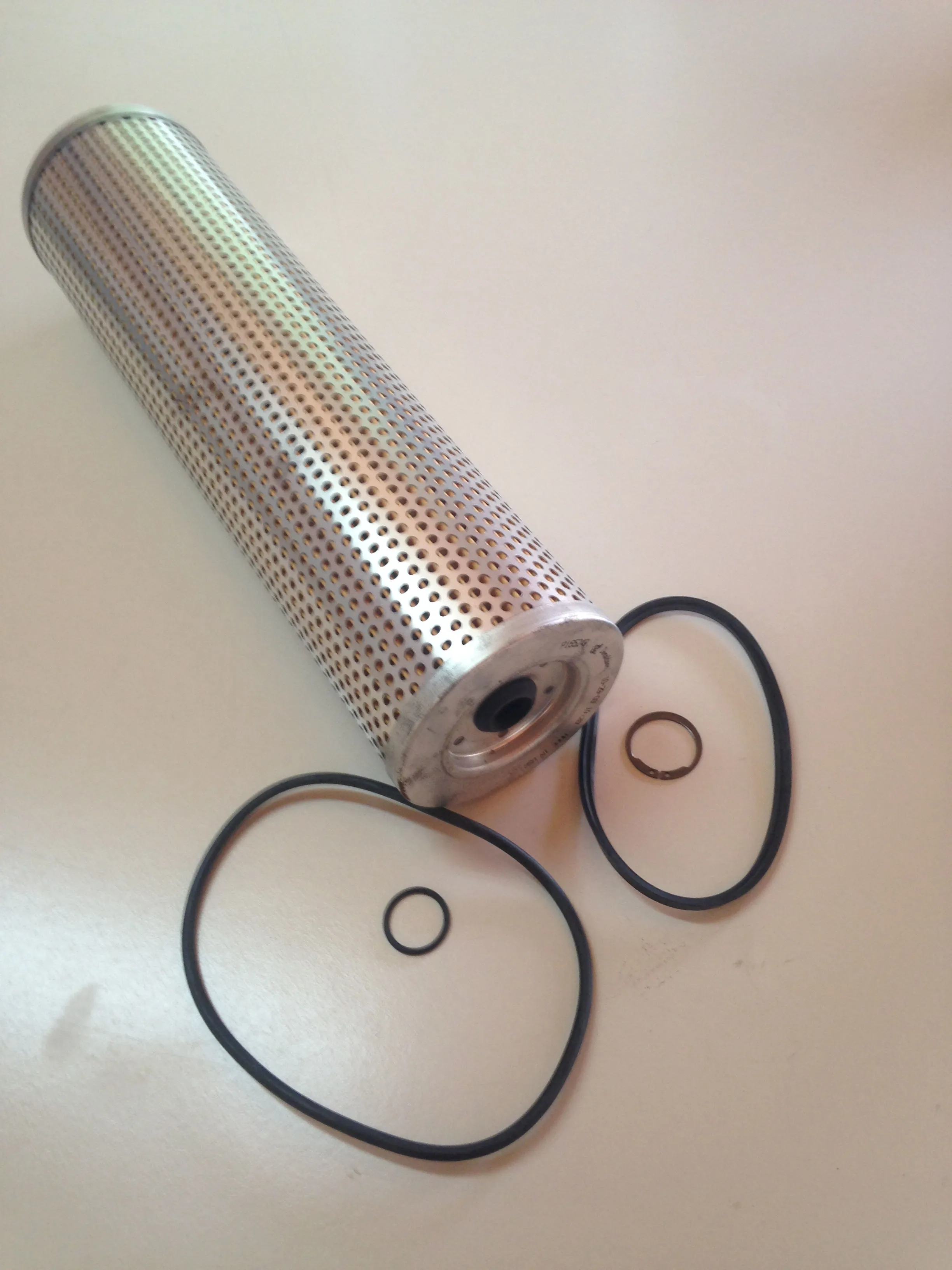 YFH02424 Oil Filter image 1