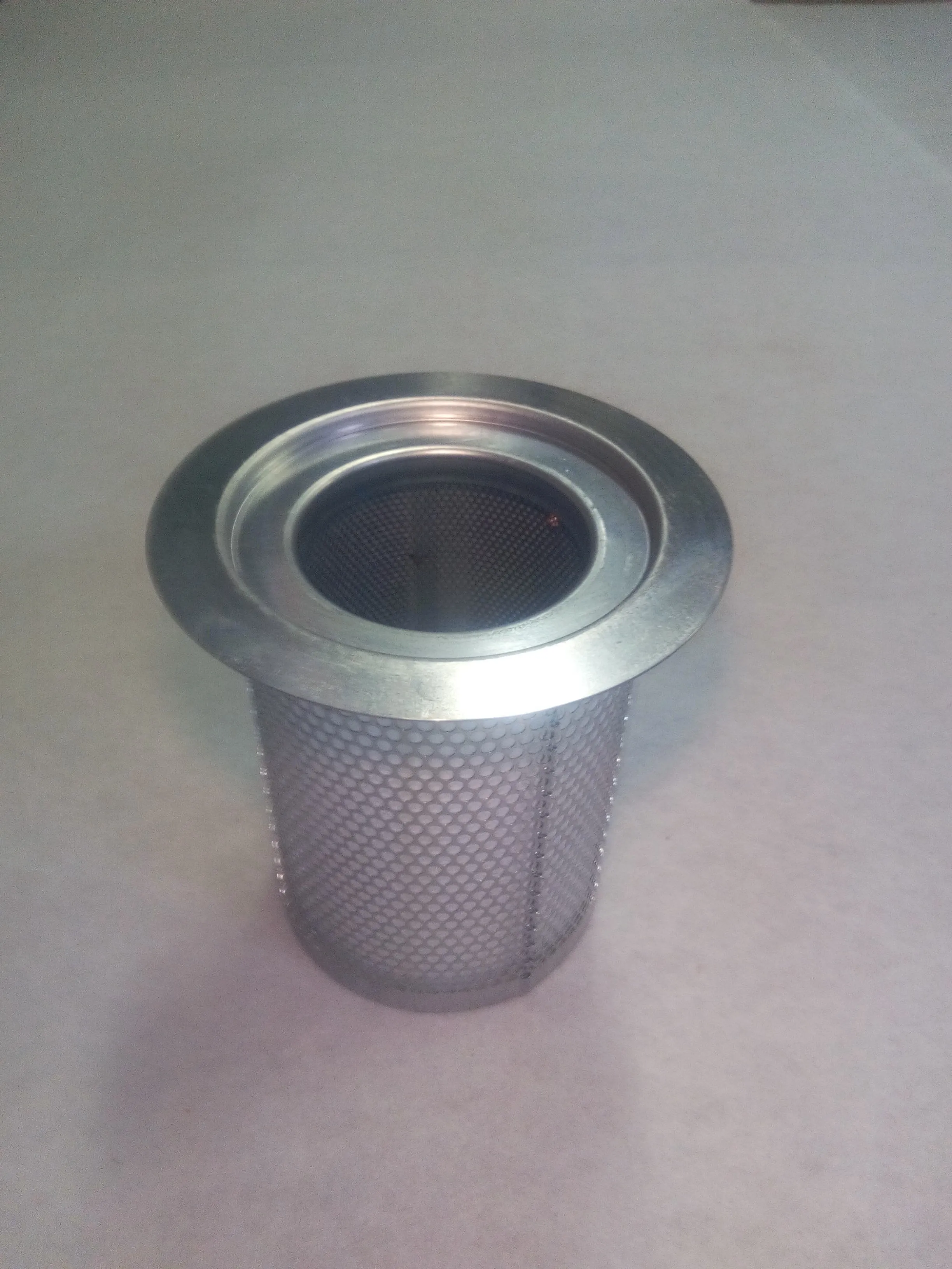 YV0676 Air oil separator image 1