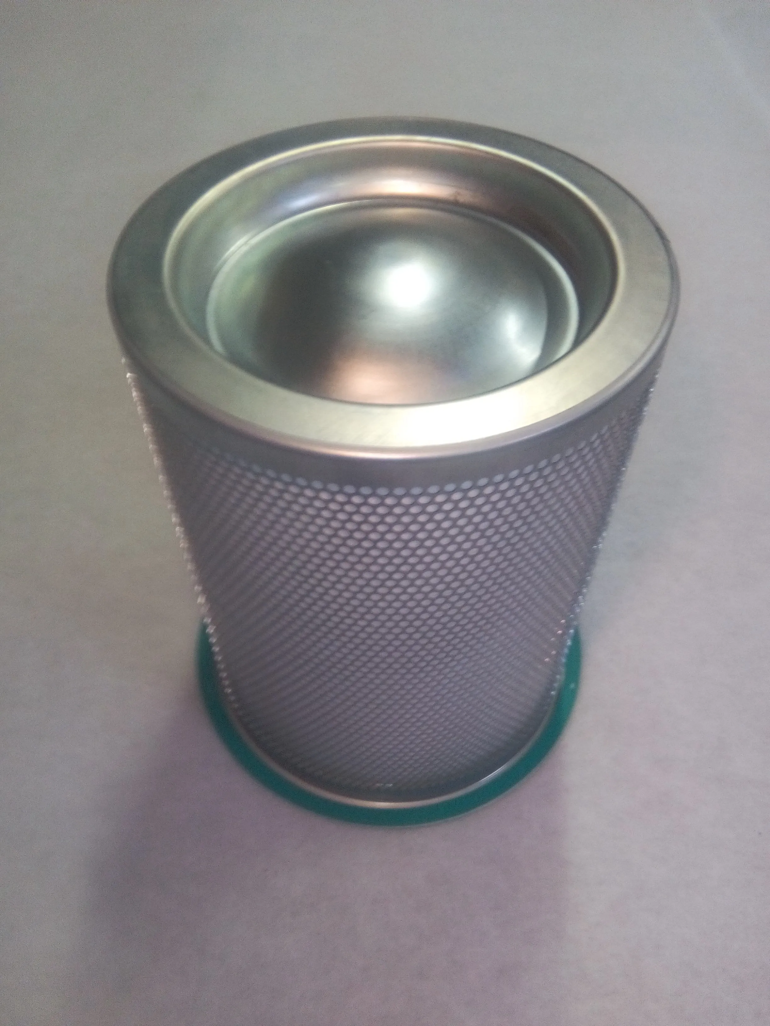 YV0677 Air oil separator image 0